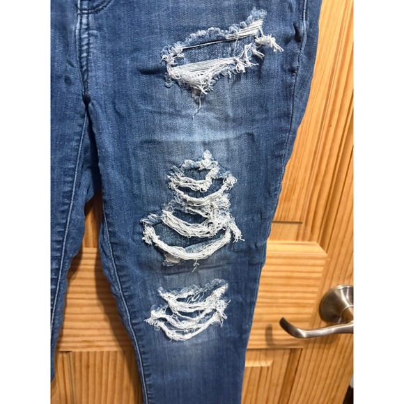 Judy Blue Skinny Fit Capris Distressed Ripped Blue Jeans Women Size 11 30 - Picture 3 of 6